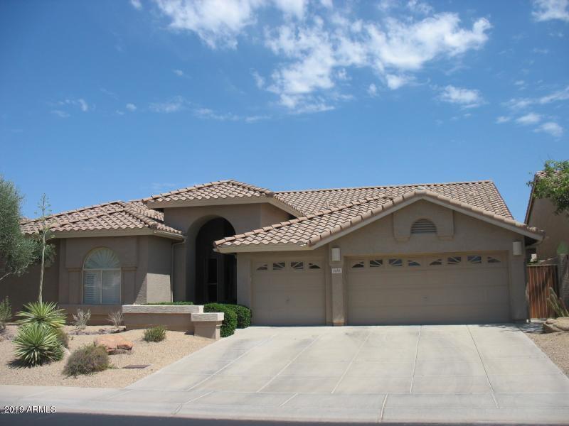 7438 E Sand Hills Rd in Scottsdale, AZ - Building Photo