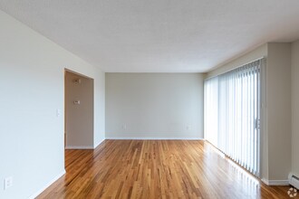 271 Main St in Farmington, CT - Building Photo - Building Photo