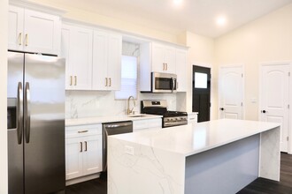 19 Primrose Ave W in White Plains, NY - Foto de edificio - Building Photo