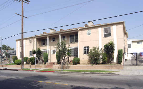 3219-3221 James M Wood Blvd in Los Angeles, CA - Building Photo - Building Photo