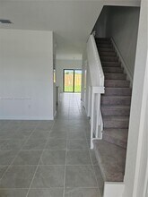 13313 SW 285th St in Homestead, FL - Foto de edificio - Building Photo