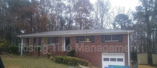 property at 1901 3rd Pl NE
