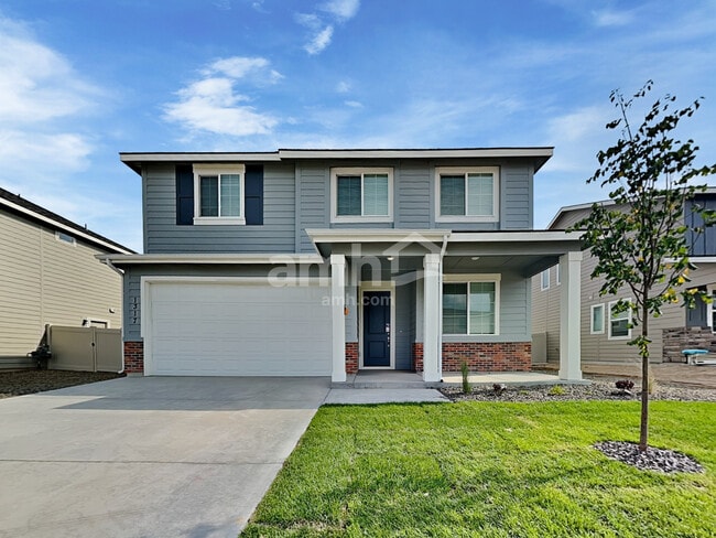 property at 1317 E Old Mesquite St