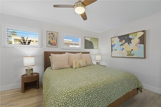 609 12th Ave S in Naples, FL - Building Photo - Building Photo