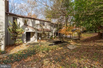 1434 Kirby Rd in McLean, VA - Building Photo - Building Photo