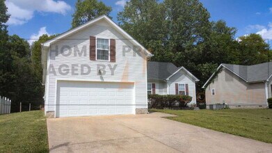 1381 Scrub Oak Drive in Clarksville, TN - Building Photo - Building Photo