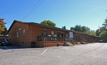 Sprague Garden Apartments in Winston-Salem, NC - Building Photo - Building Photo