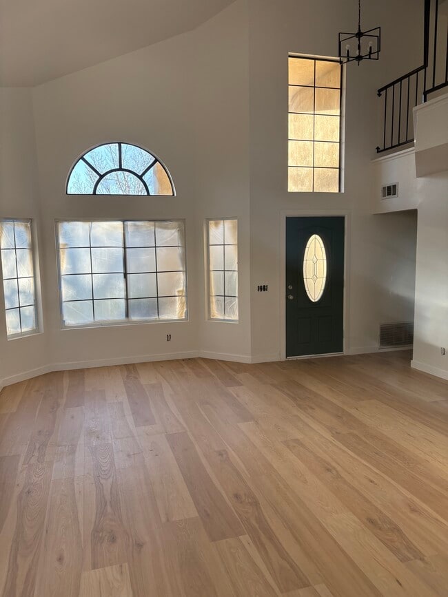 37344 Sand Brook Dr in Palmdale, CA - Building Photo - Building Photo