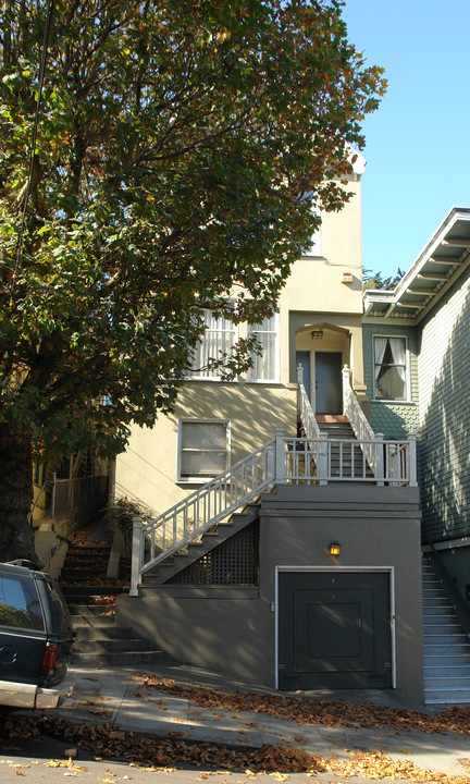 33-37 Broderick St in San Francisco, CA - Building Photo
