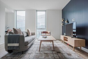 875 10th St NW in Washington, DC - Building Photo