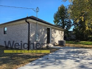 834 N 3rd St in Paragould, AR - Building Photo - Building Photo