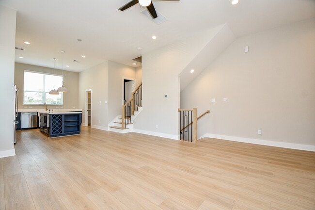 property at 4918 Brinkman St