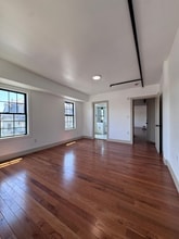 2 Charles St in Methuen, MA - Building Photo - Building Photo