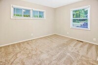 3473 Pinehill Dr photo'