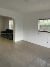 3150 SW 18th St-Unit -0000 in Miami, FL - Building Photo - Building Photo
