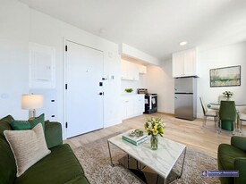 217 W 123rd St in New York, NY - Building Photo