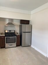 8810 Oleander St in New Orleans, LA - Building Photo - Building Photo