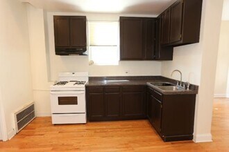 1411 W Erie St in Chicago, IL - Building Photo - Building Photo