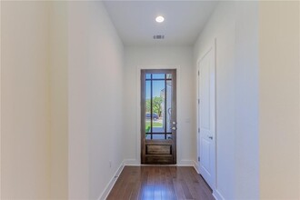 1617 Woodwind Ln in Austin, TX - Building Photo - Building Photo