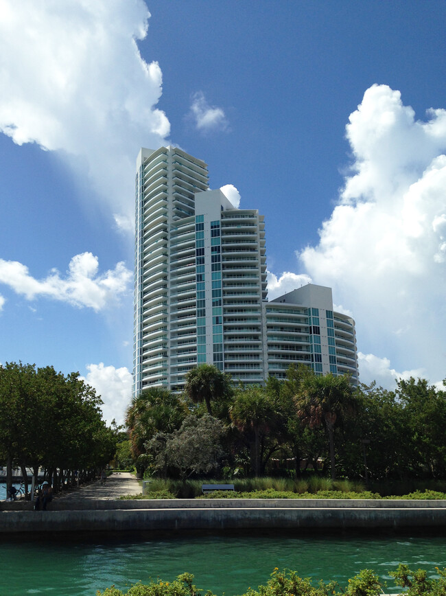 Murano at Portofino in Miami Beach, FL - Building Photo - Building Photo