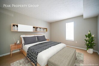 955 Quay Ave, Unit G in Grandview Heights, OH - Building Photo - Building Photo