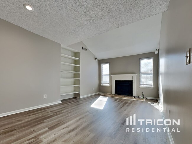 6161 Hyde Park Ln in Lithonia, GA - Building Photo - Building Photo