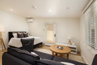 510 Chapala St in Santa Barbara, CA - Building Photo - Building Photo