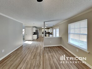 6605 Forest Cross Dr in Charlotte, NC - Building Photo - Building Photo