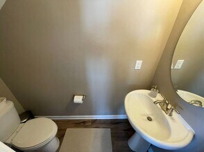 1002 Mirbeck Ln in Durham, NC - Building Photo - Building Photo
