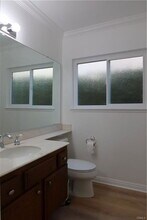 19 Alameda in Irvine, CA - Building Photo - Building Photo