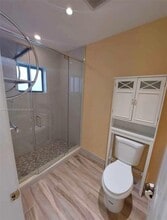 1050 SW 137th Ct in Miami, FL - Building Photo - Building Photo