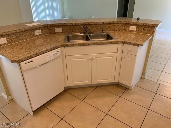 property at 419 Majors Ave S