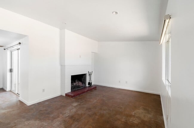 636 E Waverly St in Tucson, AZ - Building Photo - Building Photo