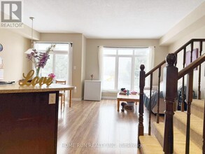 1174 Tischart Crescent in Ottawa, ON - Building Photo - Building Photo