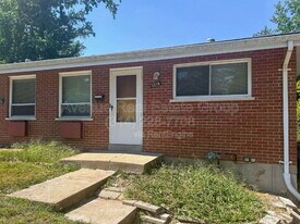 3219 Buder Ct in St. Ann, MO - Building Photo