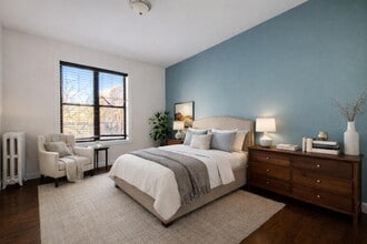 70 Post Ave in New York, NY - Building Photo - Building Photo