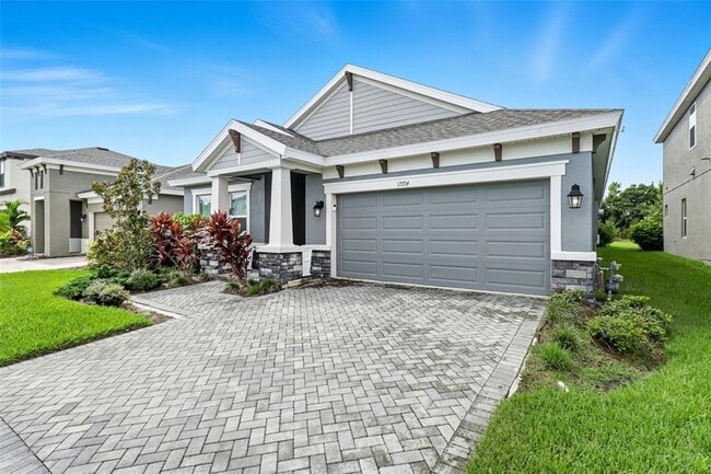 17714 Everlong Dr in Land O Lakes, FL - Building Photo - Building Photo