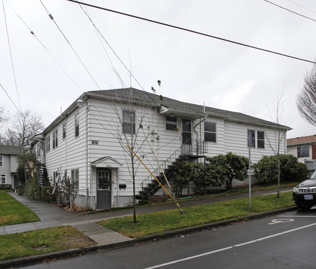 1301-1323 SE 26th Ave in Portland, OR - Building Photo - Building Photo