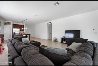 5435 Estero Loop in Port Orange, FL - Building Photo - Building Photo