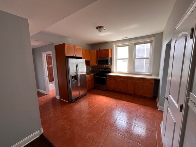5347-5353 W Belle Plaine Ave, Unit 1E in Chicago, IL - Foto de edificio - Building Photo