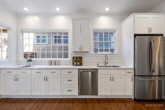 230 Magellan Ave in San Francisco, CA - Building Photo - Building Photo