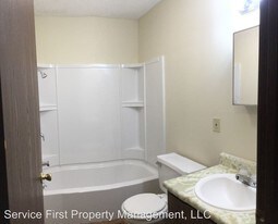 211 J St