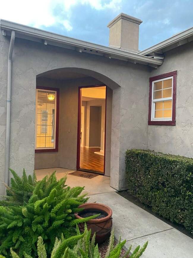 4127 Sunny Ln in Turlock, CA - Building Photo - Building Photo