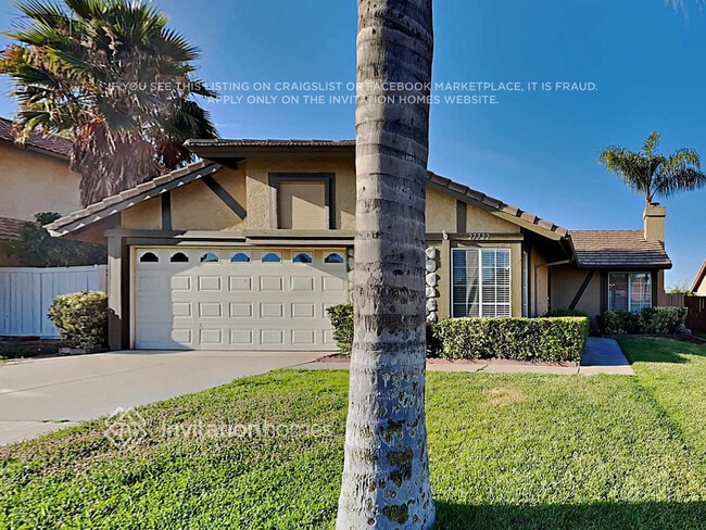property at 27722 Vía Real