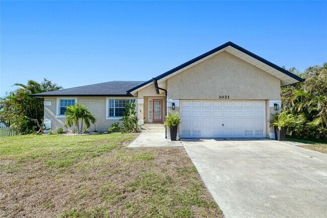 property at 3021 Palm Dr