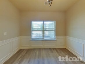 15 Victoria Dr in Fairburn, GA - Building Photo - Building Photo