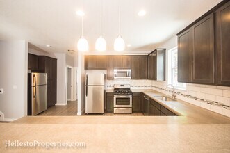 437 NW 14th St in Corvallis, OR - Building Photo - Building Photo