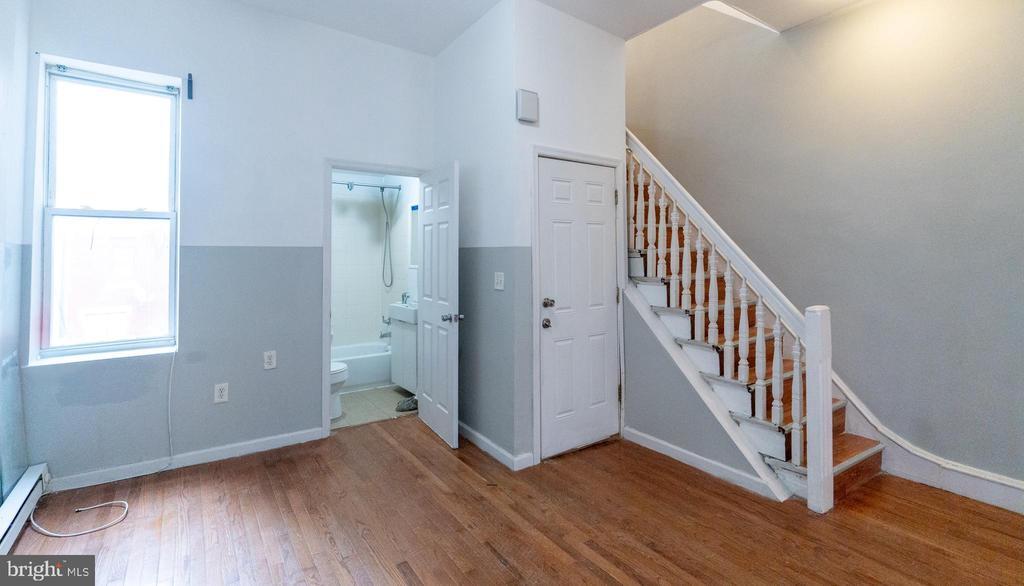 2219 N 16th St in Philadelphia, PA - Foto de edificio