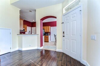 3292 Covered Bridge Dr E in Dunedin, FL - Building Photo - Building Photo