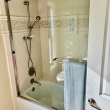 100 Paseo De La Playa in Redondo Beach, CA - Foto de edificio - Building Photo